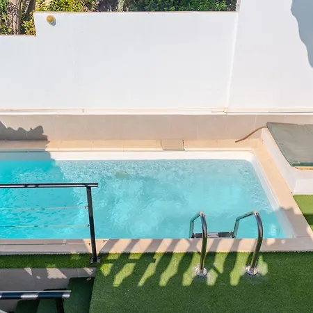Vinidum Climated Pool,jacuzzi,movietheather Willa Arona (Tenerife)