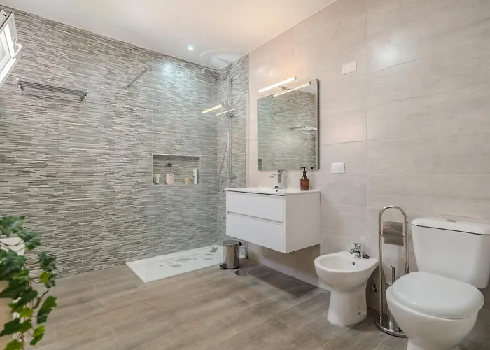 Vinidum Climated Pool,jacuzzi,movietheather *